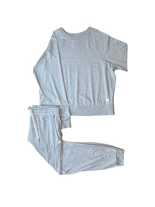 Women's XS - Gray Vuori Dreamknit Halo Crew and Jogger Set