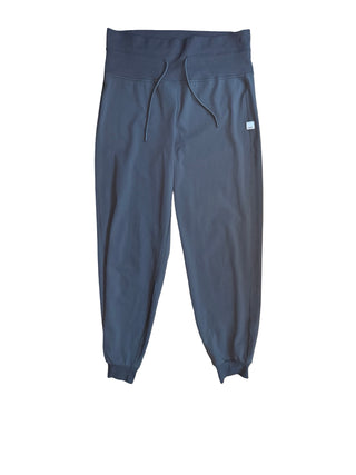 Women's M - Green Vuori Daily Joggers 25"
