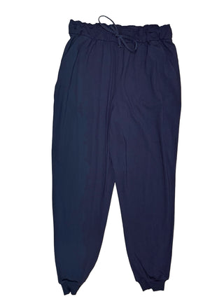 Women's 10 - Black Lululemon On the Fly Joggers 28"