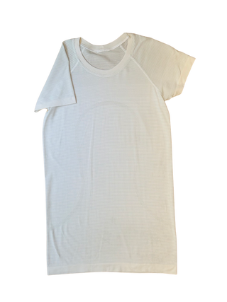 Women's 6 - White Striped Lululemon Swiftly Tech Short Sleeve Crew