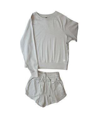 Women's XS - Cream Vuori Halo Crew and Short Set