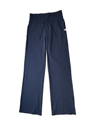 Women's M - Black Vuori Daily Flare Pants