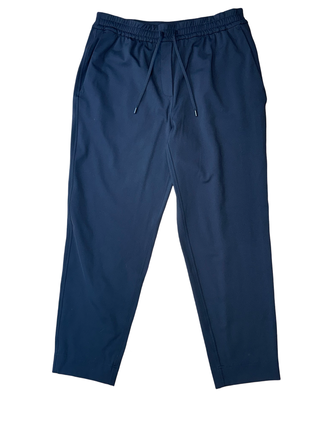 Women's M - Black Lululemon Tapered-Leg Mid-Rise Pant 25"