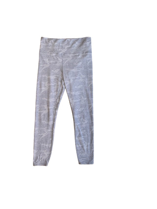 Women's M - Gray Camo Vuori Clean Elevation Leggings 25"