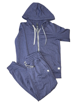 Women's XS - Purple Vuori Dreamknit Performance Halo Hoodie and Jogger Set