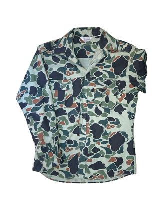 M - Vintage Walls Camo Button Down