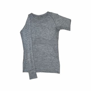 Women's 8 - Gray Lululemon Swiftly Tech Long Sleeve