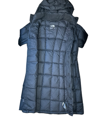 Women's M - Black North Face 550 Metropolis Parka