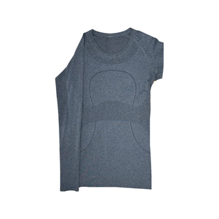 Women's 8 - Gray Lululemon Swiftly Tech Long Sleeve