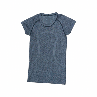 Women's 6 - Gray and Black Lululemon Swiftly Tech Short Sleeve Crew