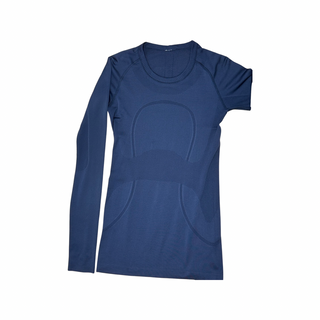 Women's 6 - Navy Lululemon Swiftly Tech Long Sleeve