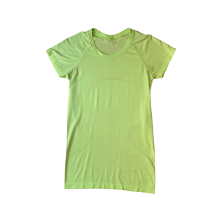 Women's 6 - Green Lululemon Swiftly Tech Short Sleeve Crew